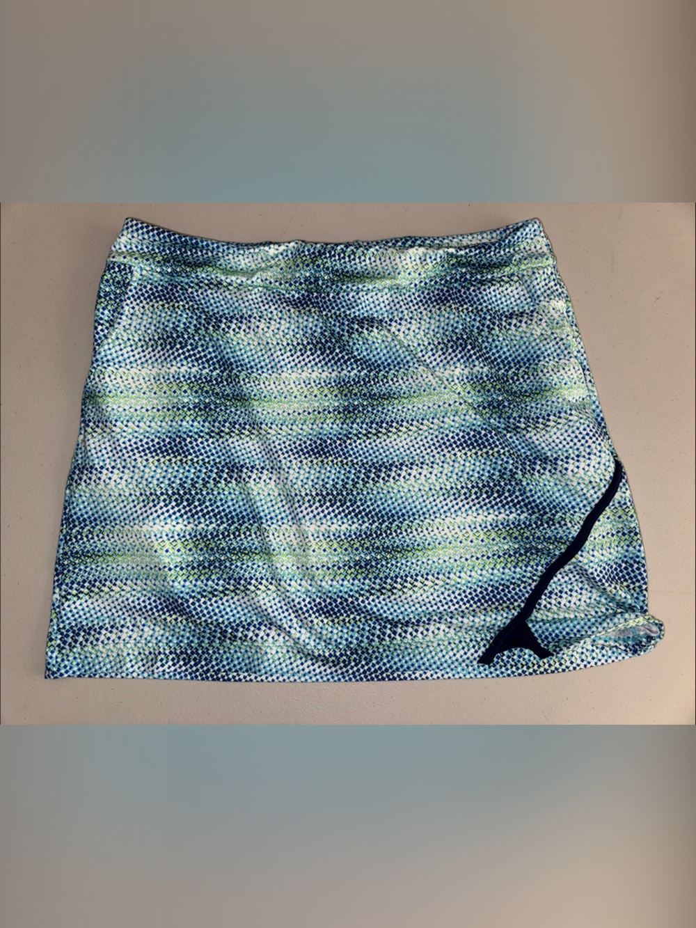 EP New York  active skirt with shorts